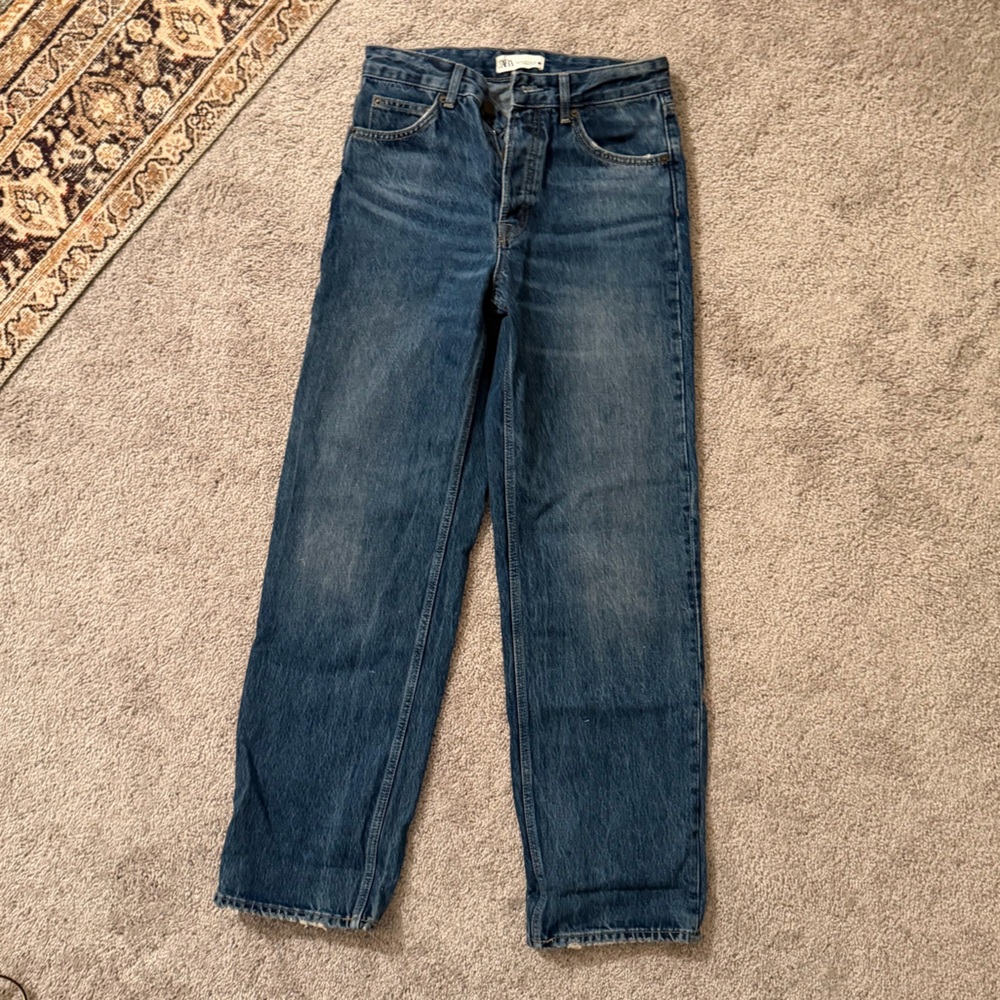 Zara Wide Leg Mid Rise Blue Jeans